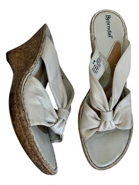 Bjorndal Sz 9 Leather knotted Ivory Cork Wedge